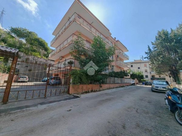 appartamento in vendita a Pozzuoli
