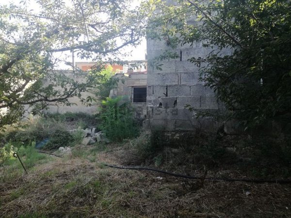 terreno in vendita a Pozzuoli