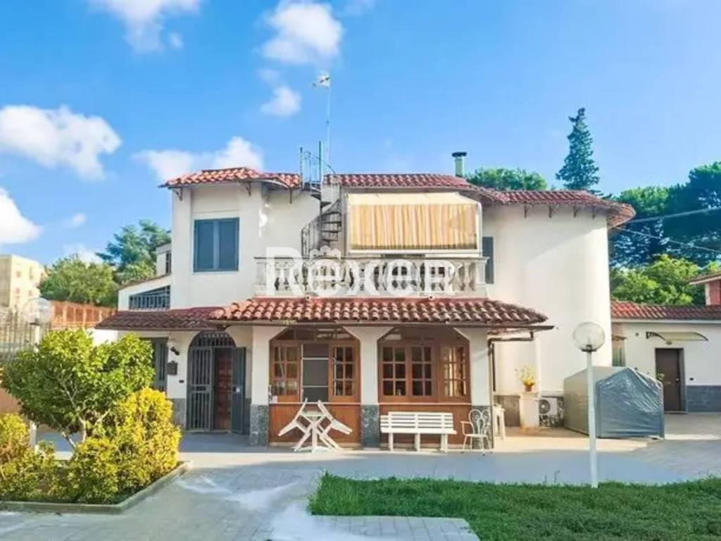appartamento in vendita a Pozzuoli