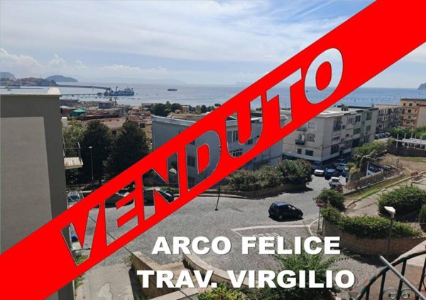 appartamento in vendita a Pozzuoli in zona Lucrino