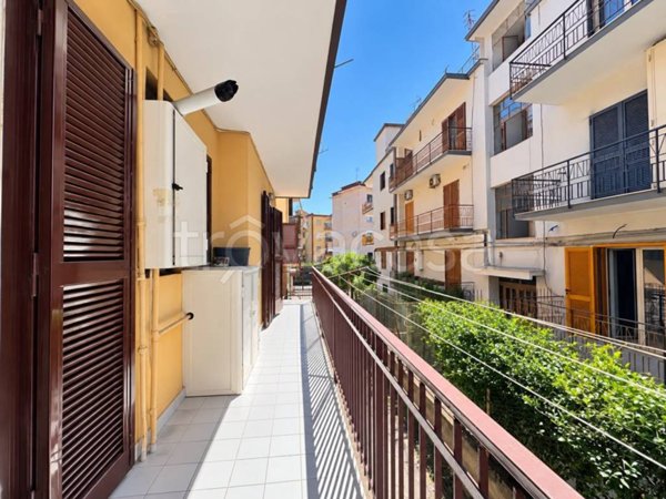 appartamento in vendita a Pozzuoli in zona Lucrino
