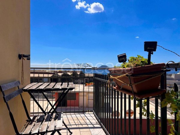 appartamento in vendita a Pozzuoli in zona Solfatara