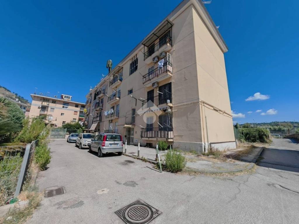 appartamento in vendita a Pozzuoli