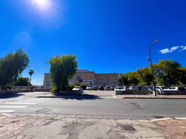 appartamento in vendita a Pozzuoli in zona Lucrino