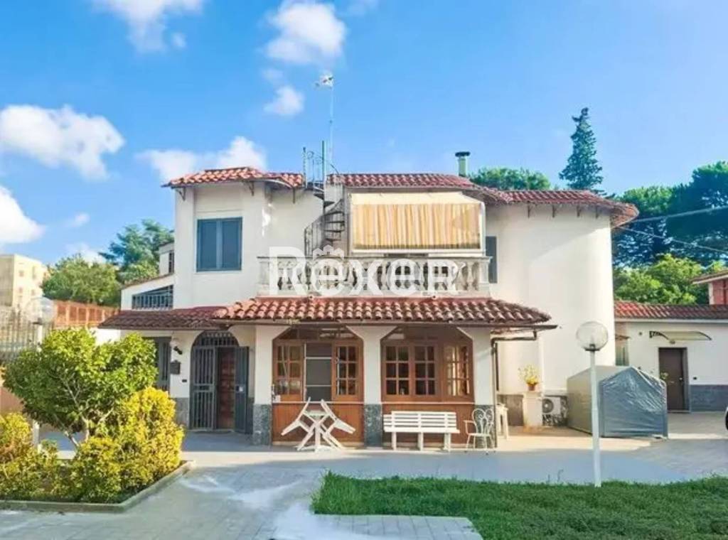 appartamento in vendita a Pozzuoli in zona Monterusciello