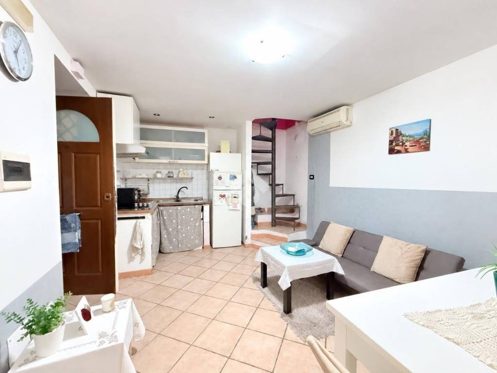 appartamento in vendita a Pozzuoli
