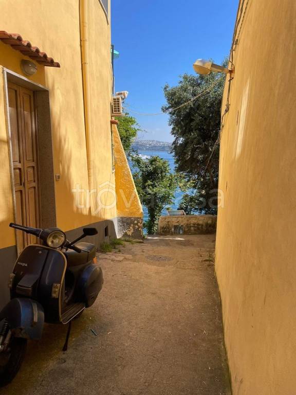 appartamento in vendita a Procida