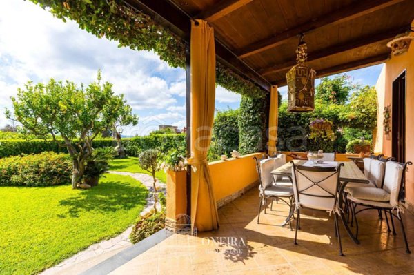 casa indipendente in vendita a Procida