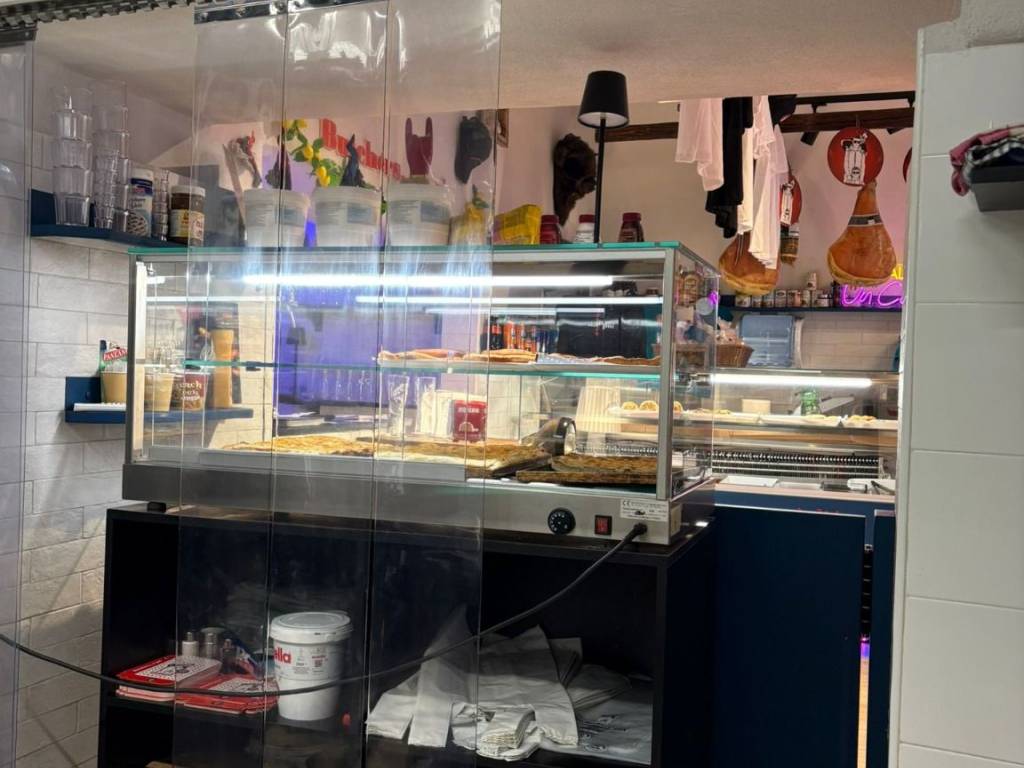 negozio in vendita a Procida