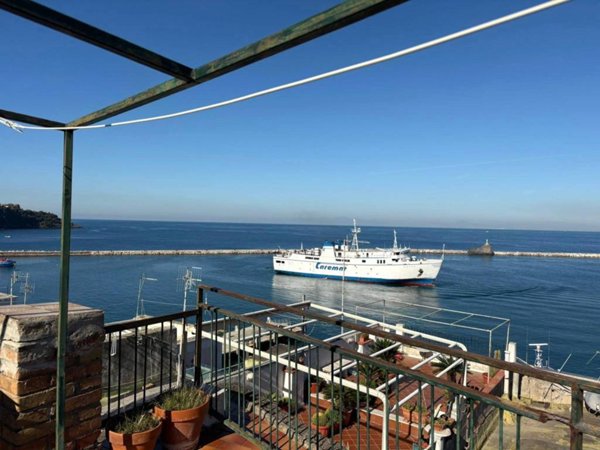 appartamento in vendita a Procida