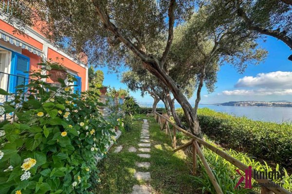 appartamento in vendita a Procida