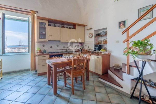 appartamento in vendita a Procida