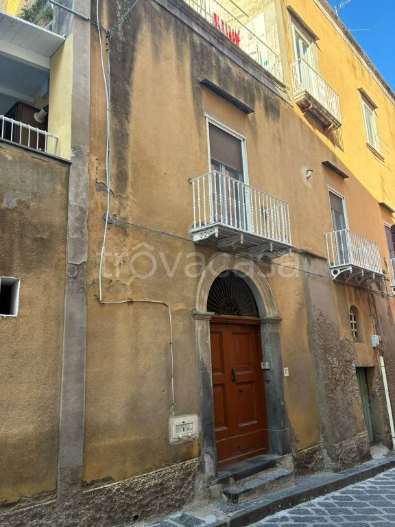 appartamento in vendita a Procida