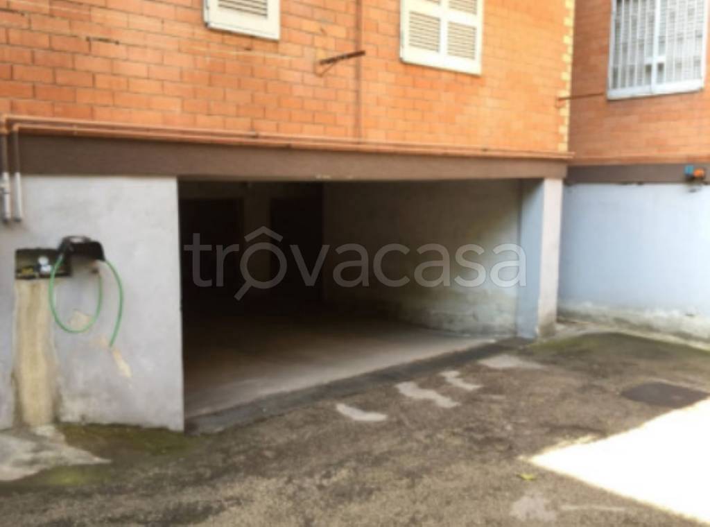 locale commerciale in vendita a Qualiano