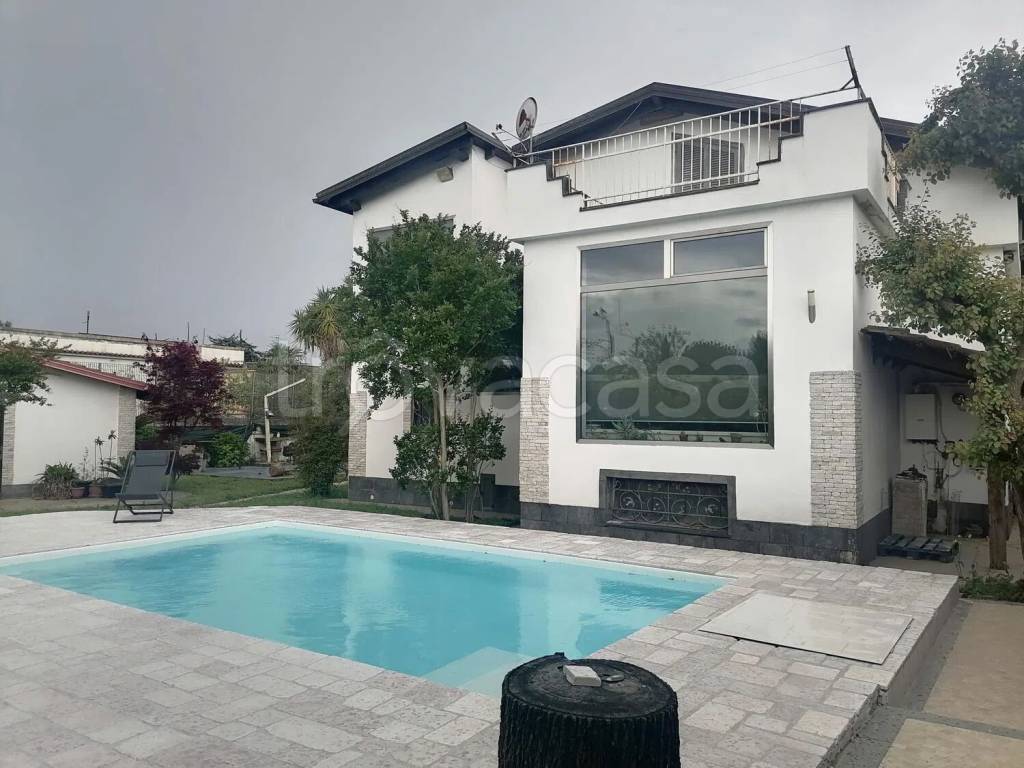 casa indipendente in vendita a Qualiano