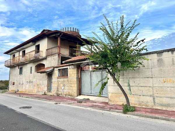 casa indipendente in vendita a Qualiano