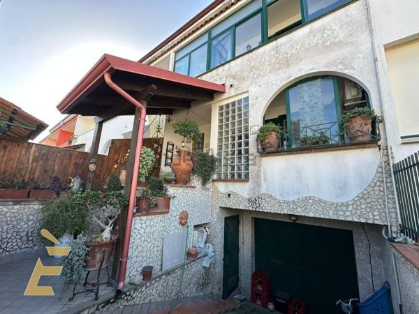 casa indipendente in vendita a Qualiano