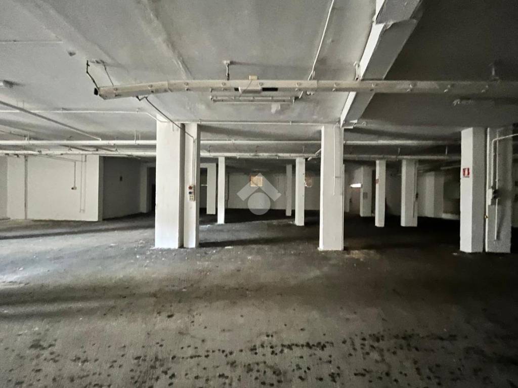 negozio in vendita a Qualiano