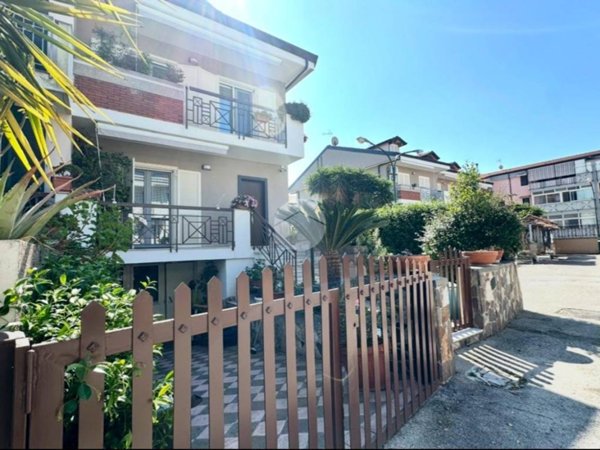 casa indipendente in vendita a Qualiano