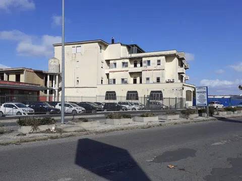 intera palazzina in vendita a Qualiano