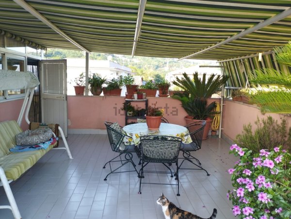 pentavano in vendita a Quarto