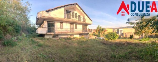 casa indipendente in vendita a Quarto