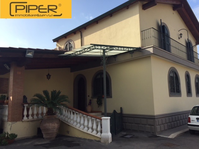 casa indipendente in vendita a Quarto