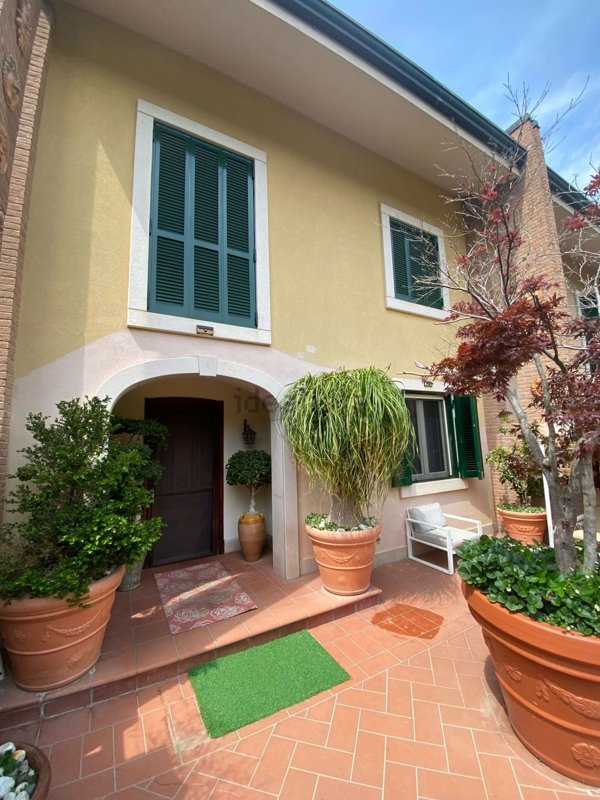 casa indipendente in vendita a Quarto
