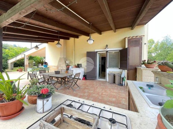 casa indipendente in vendita a Quarto