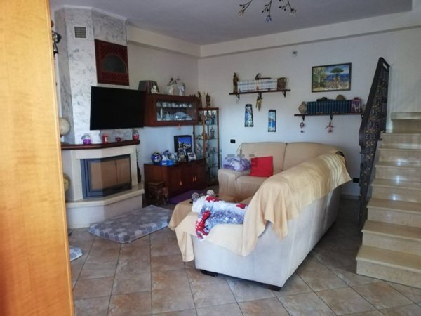 casa indipendente in vendita a Quarto