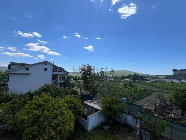 casa indipendente in vendita a Quarto