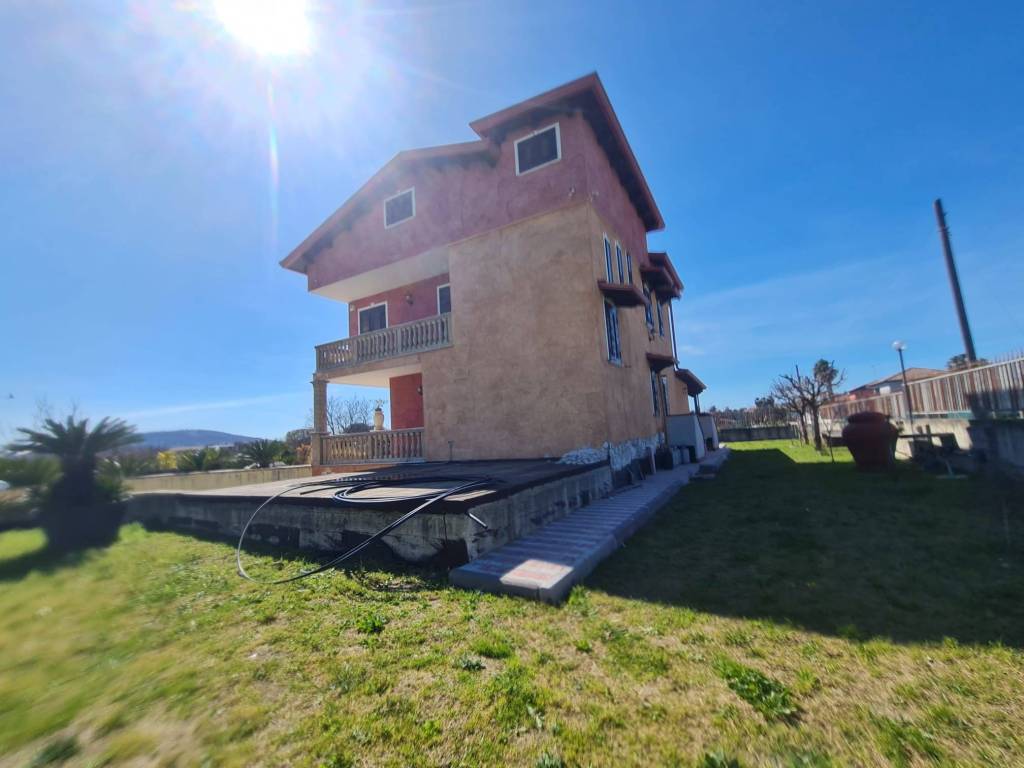casa indipendente in vendita a Quarto