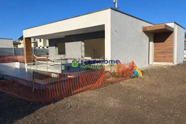 casa indipendente in vendita a Quarto