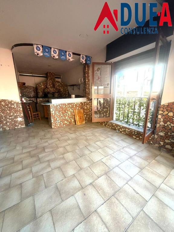 negozio in vendita a Quarto