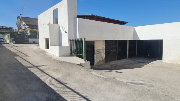 box auto in vendita a Quarto