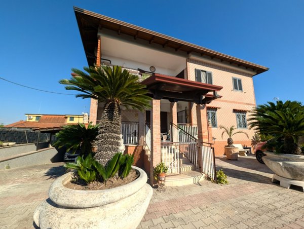 casa indipendente in vendita a Quarto