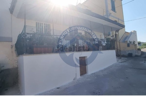 casa indipendente in vendita ad Ercolano