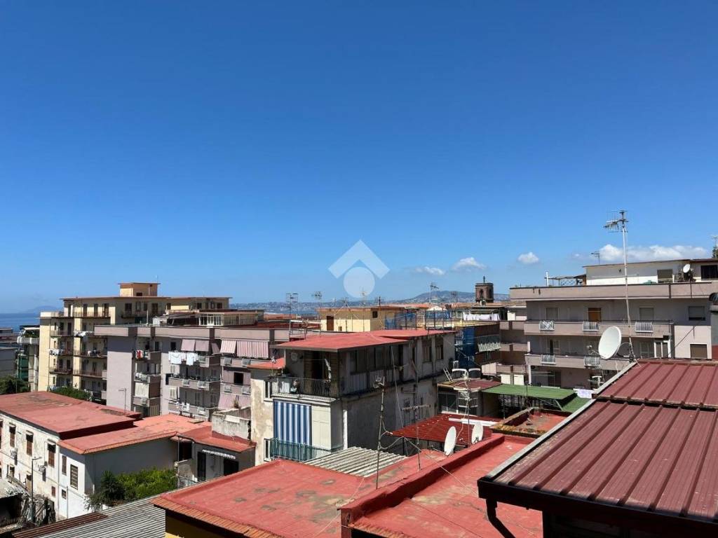 appartamento in vendita ad Ercolano in zona Ercolano Scavi