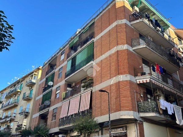 appartamento in vendita ad Ercolano in zona Ercolano Scavi