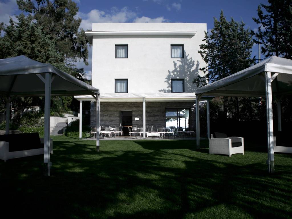 intera palazzina in vendita ad Ercolano