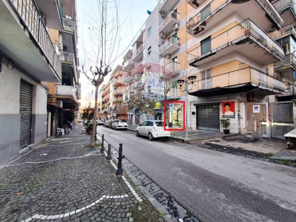 locale commerciale in vendita ad Ercolano