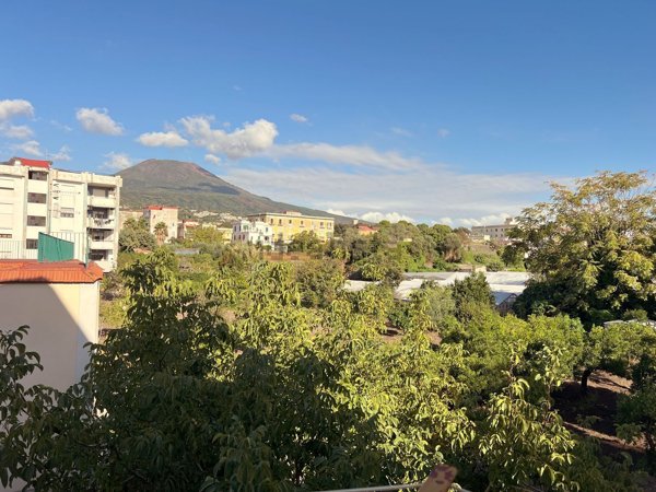 appartamento in vendita ad Ercolano