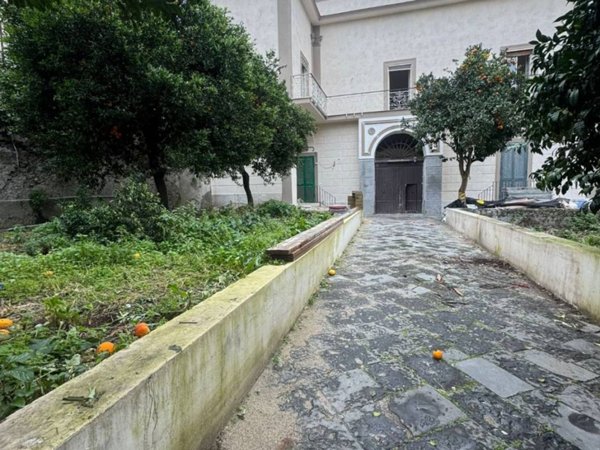 casa indipendente in vendita ad Ercolano