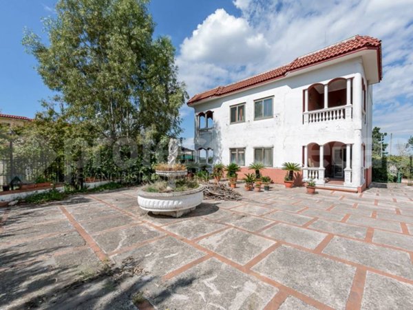 casa indipendente in vendita ad Ercolano