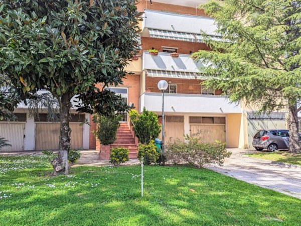 appartamento in vendita ad Ercolano