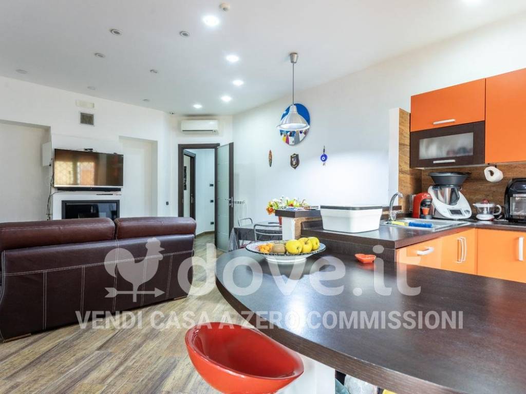 appartamento in vendita ad Ercolano in zona Ercolano Scavi