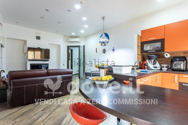 appartamento in vendita ad Ercolano in zona Ercolano Scavi