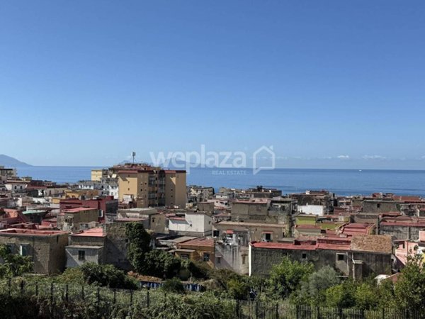 appartamento in vendita ad Ercolano