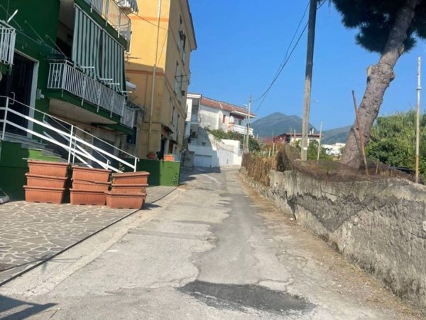 appartamento in vendita ad Ercolano