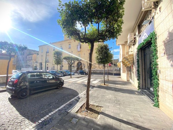 negozio in vendita ad Ercolano